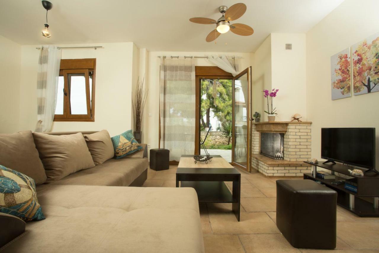 Izabella Sea Side Villa Сиври Экстерьер фото